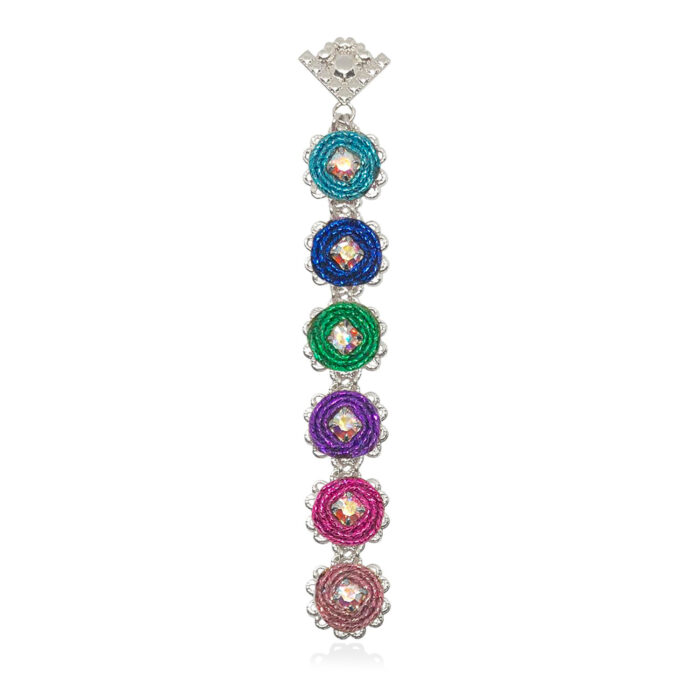 Orecchino pendente lungo piccolo e leggero con cerchi in tessuto lurex multicolore e decorazioni in cristalli swarovski