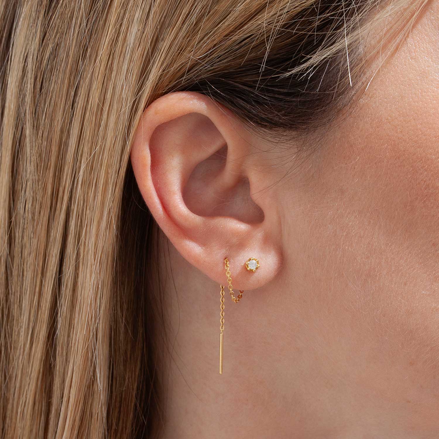 DIVAG-LINEAESSENZIALE-COLLEZIONE-BLOOM-ORECCHINO-CATENA-SALISCENDI-TWIST-BUD-ZIRCONE-ARGENTO925-MADEIINITALY-DORATO-ORO Orecchino con catena saliscendi twist con zircone oro